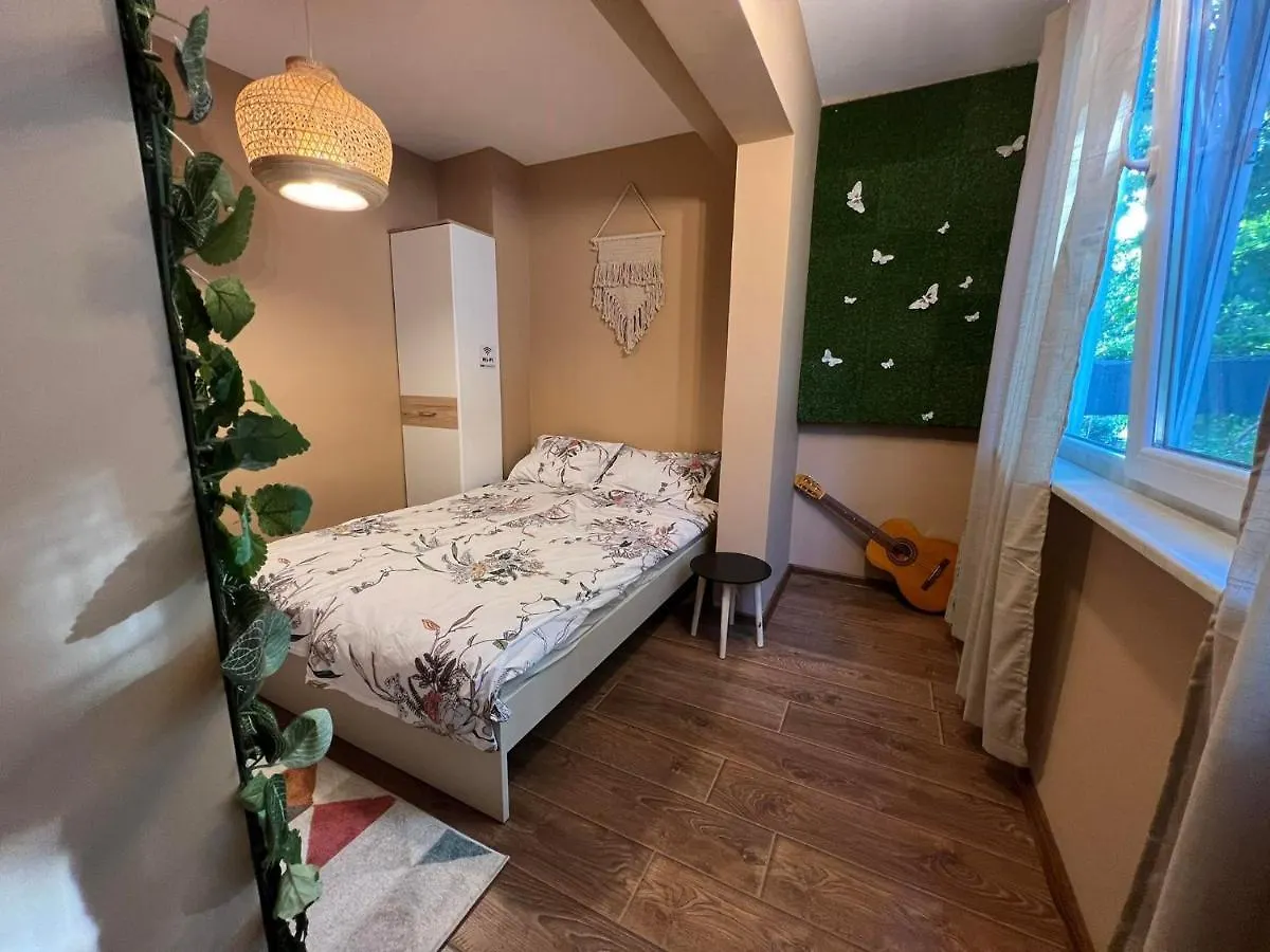 Petya'S Two Bedroom Apartment Near The Sea Garden. Varna